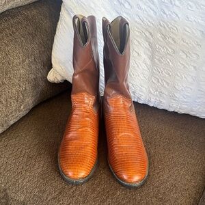 Vintage Wrangler cowboy boots